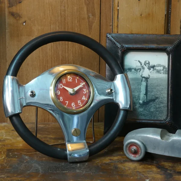 Flash Sale Speedster Table/Wall Clock Table Clocks