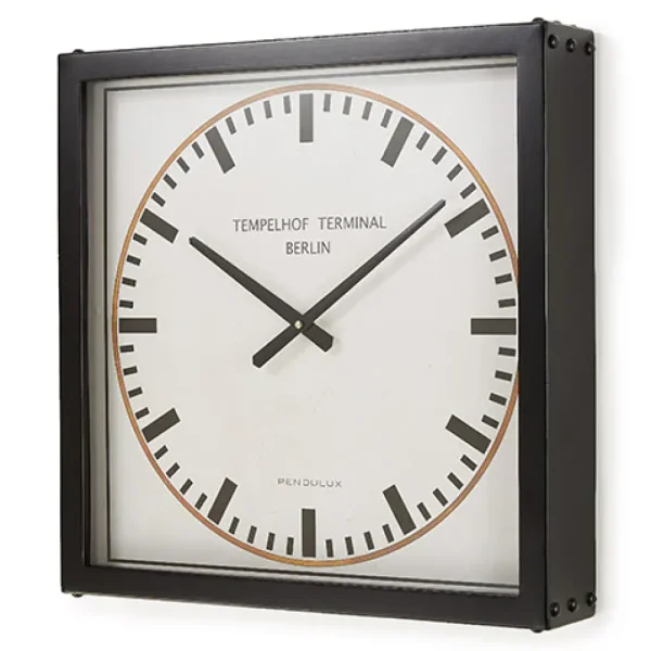 Hot Tempelhof Terminal Clock Black Wall Clocks